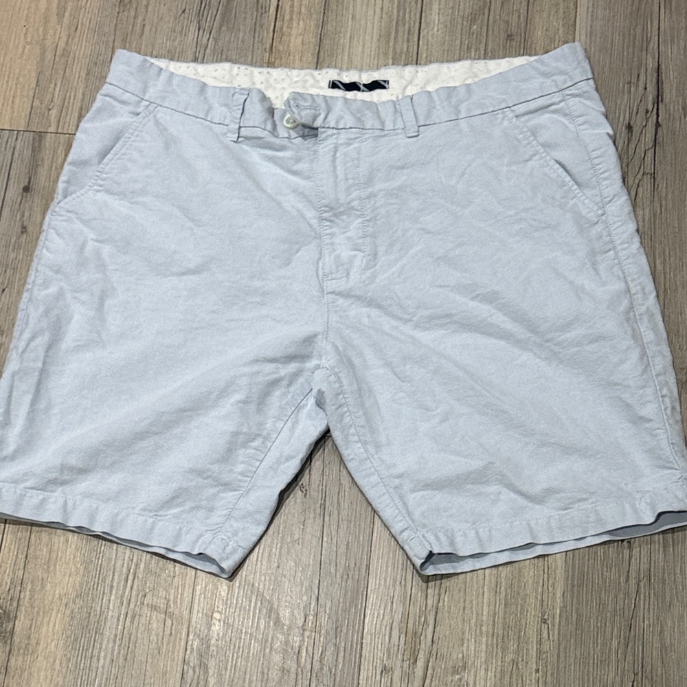 MENS DENIM AND FLOWER LIGHT BKUE SHORT